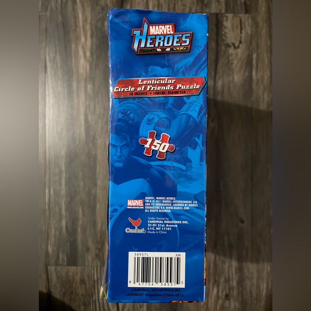 Marvel Heroes Lenticular 3D Circle of Friends 150 Piece Puzzle 18" 🧩 - Picture 2 of 3